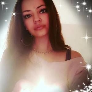 Meet your Posher, Renee danielle